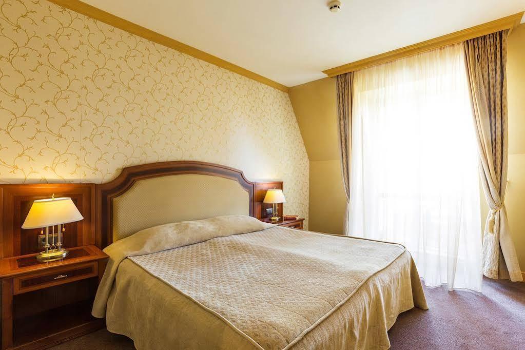 Romance Splendid And Spa Hotel Aziz Konstantin ve Elena Dış mekan fotoğraf